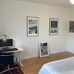 Canal-Front At Maybachufer - Private Room In Newly Renovated 80 Sqm Two-Bedroom Apartment