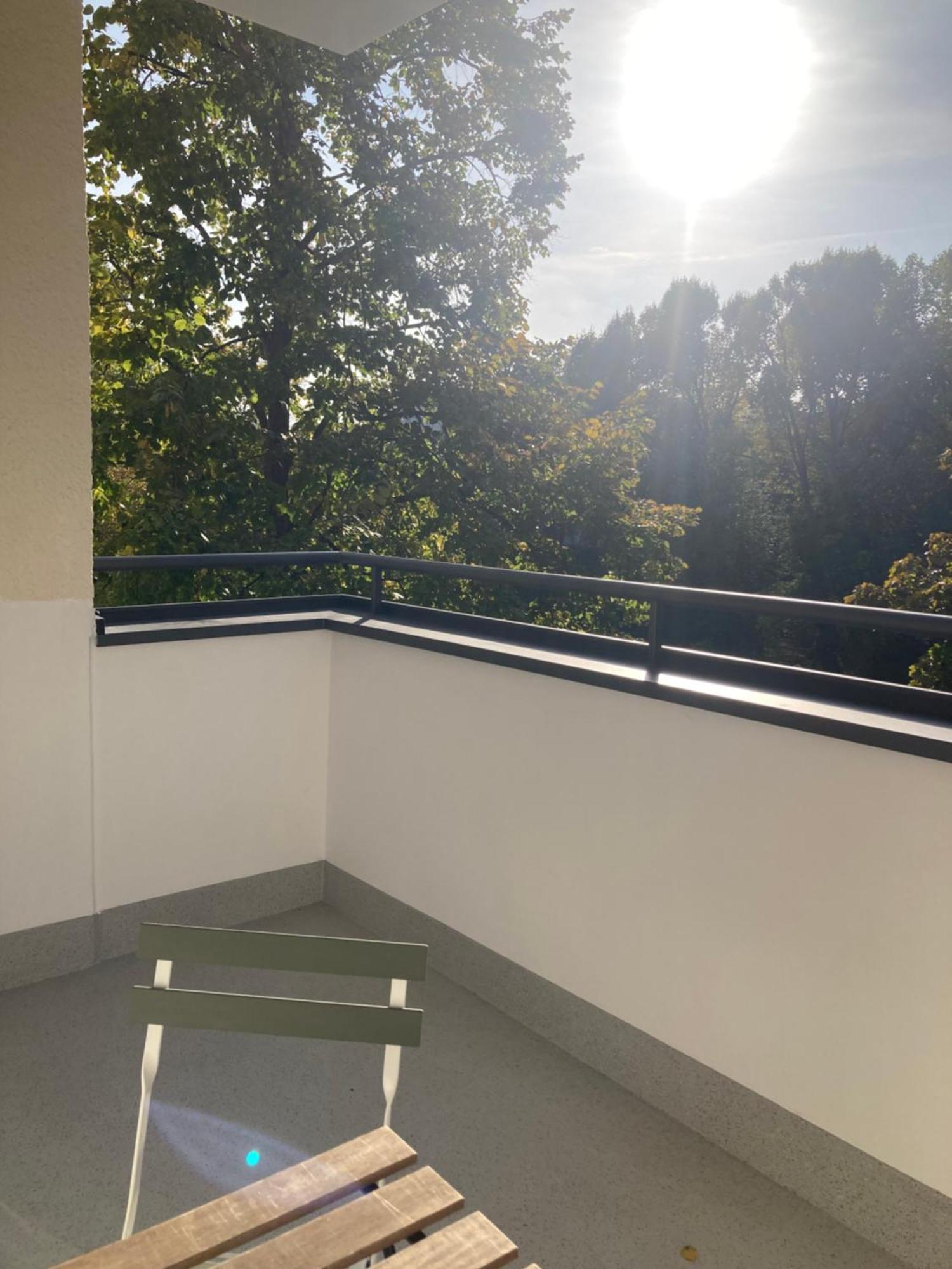 Canal-Front At Maybachufer - Private Room In Newly Renovated 80 Sqm Two-Bedroom Apartment Accommodatie bij particulieren